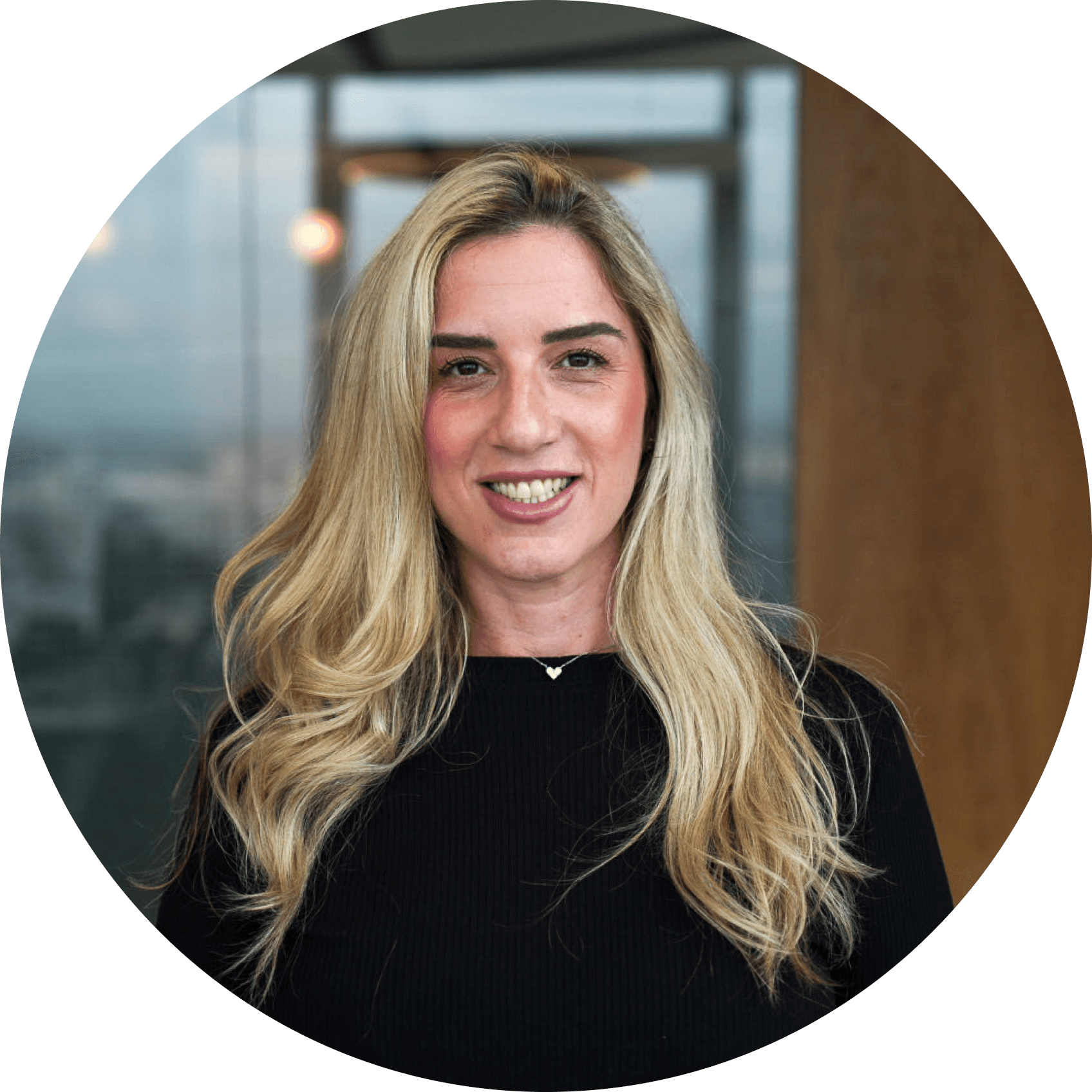 שירי פוני מזכירת מנכ"ל Shiri Pony Secretary of CEO